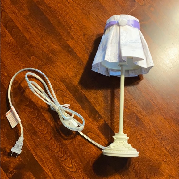 Little Light Purple/White Lamp, w Darling Design - Picture 1 of 9